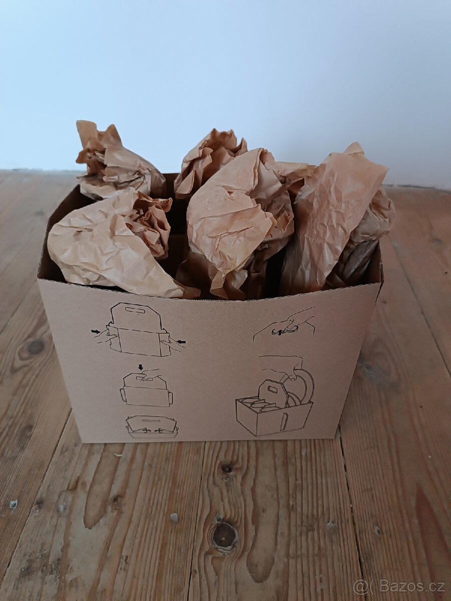 Skleničky na bílé, červené víno a sekt pro dva - 2