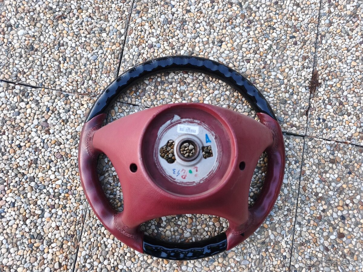 Dřevěný volant Mercedes - 2