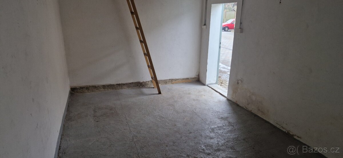skladové prostory - 2