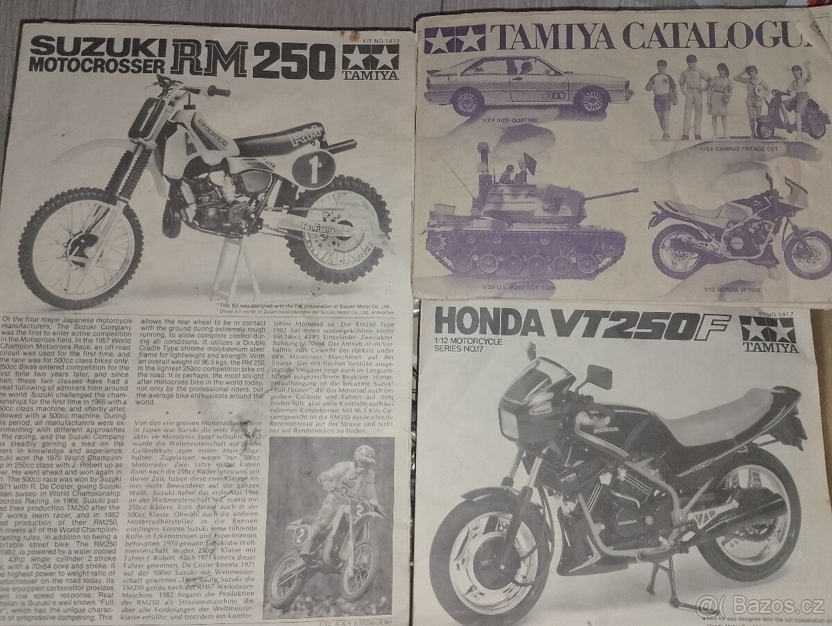 Prodám modely letadel, krabice - 2