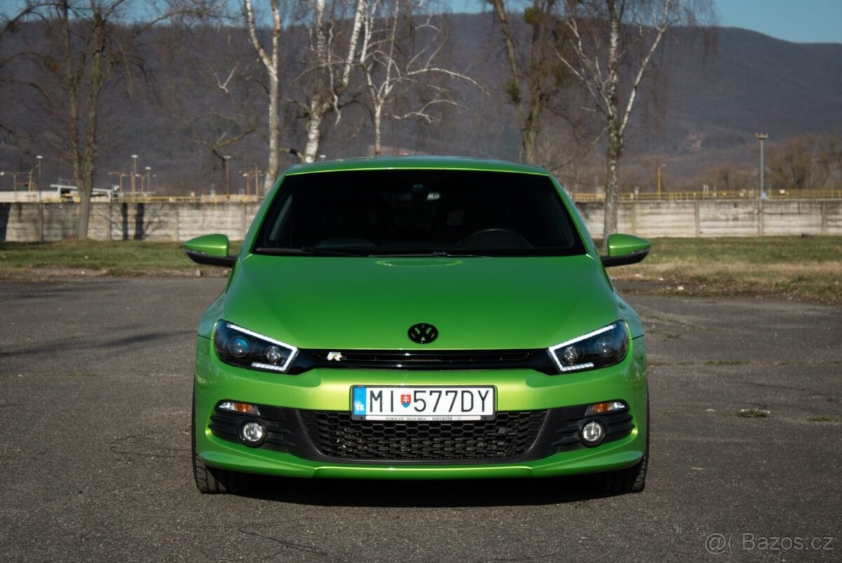 Volkswagen Scirocco 2.0 TSI 210k - 2