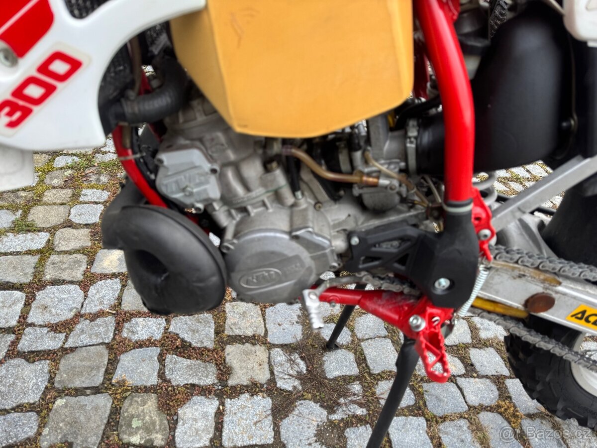 Ktm 300