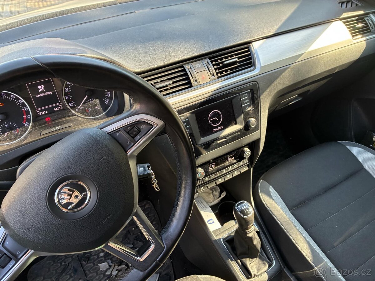 Palubní deska Škoda Rapid - 2