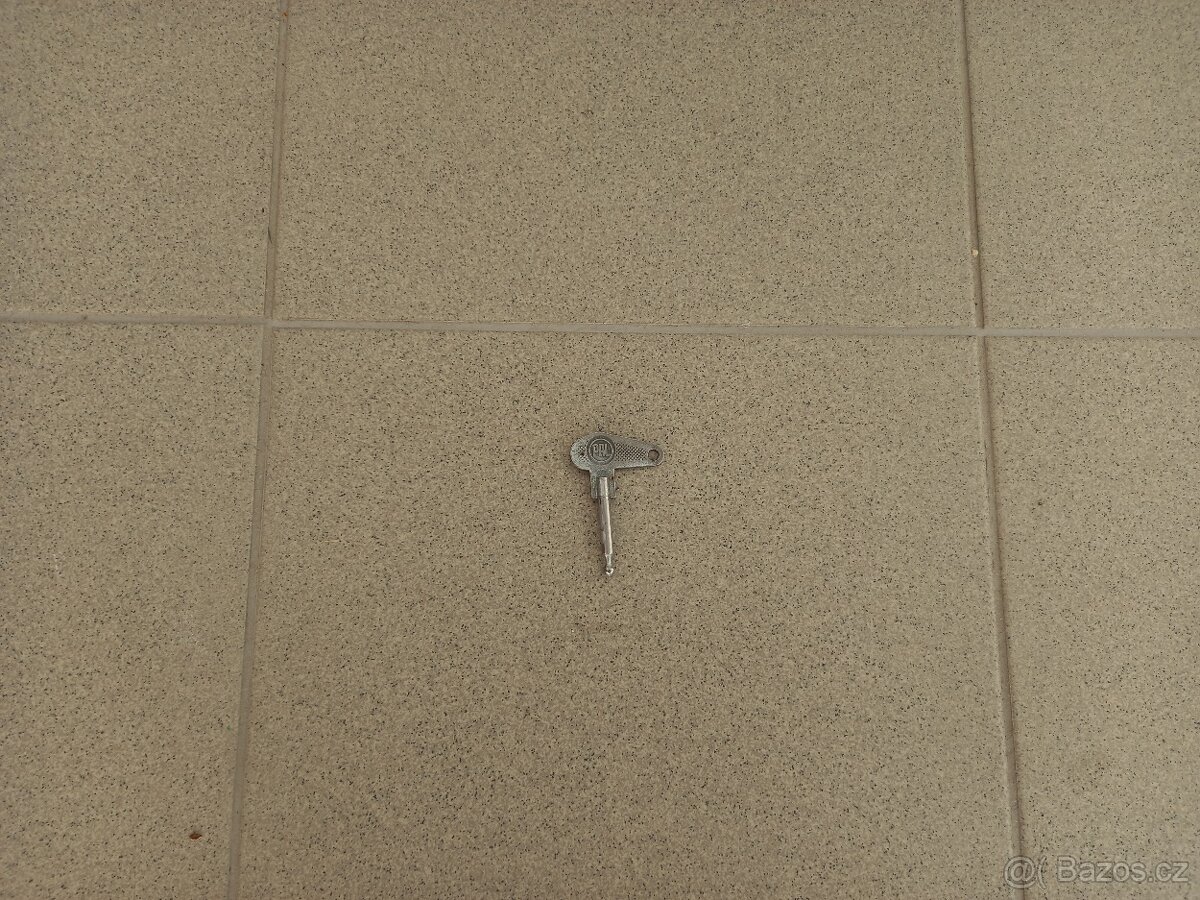 Klíček spínací skříňky tzv. BOŠÁK JAWA, ČZ - 2