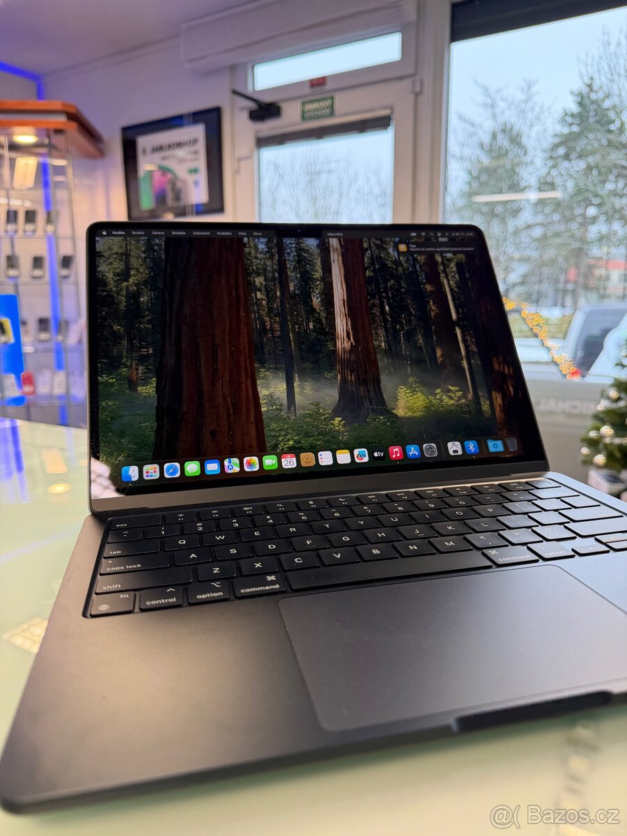 MacBook Air 13” 2022 - M2 - 512GB - 6M ZÁRUKA - 100% BAT - 2