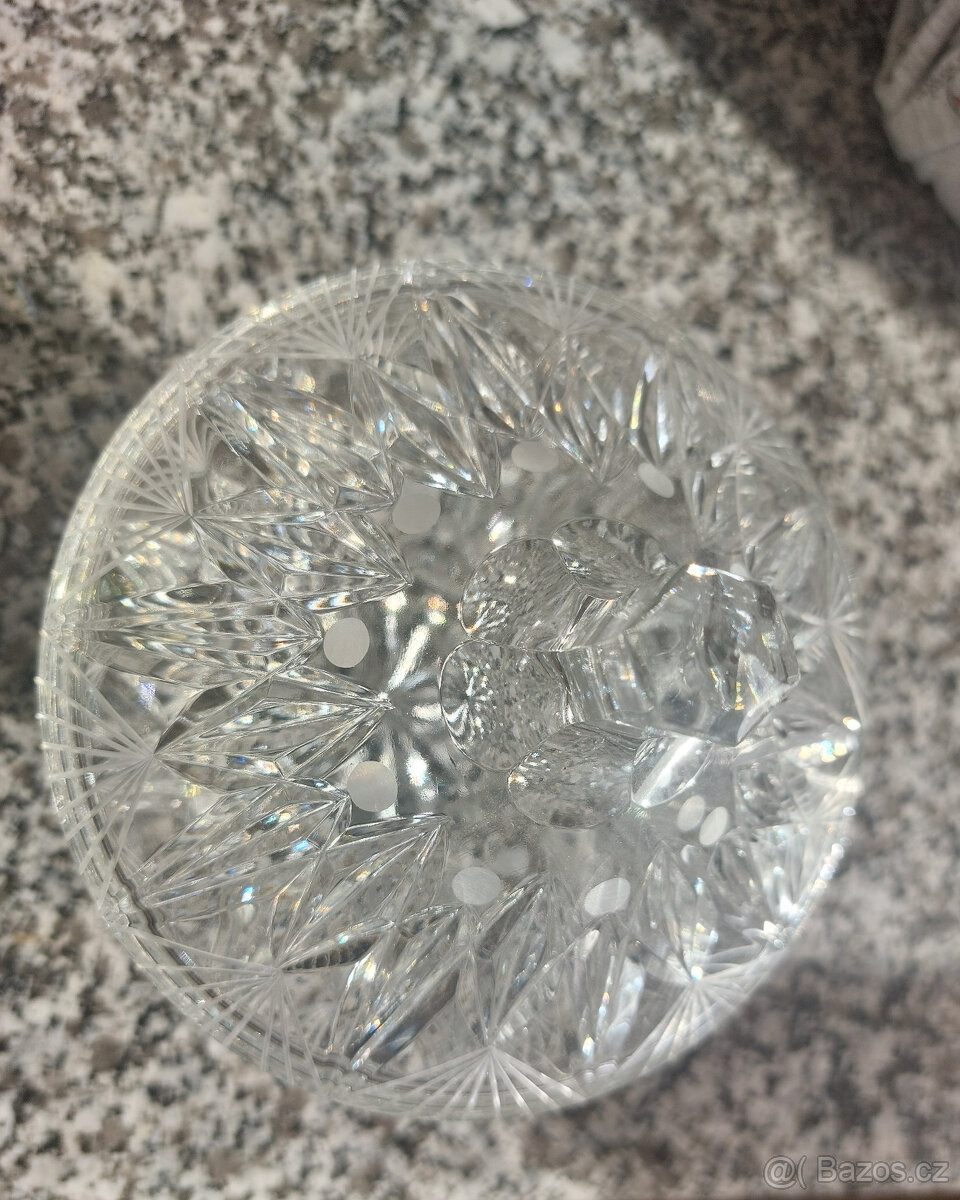 Broušená křišťálová dóza - 2