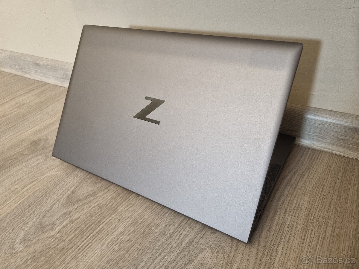 ▼HP ZBook Firefly 14 G7 - 14" / i5-10210U / 16GB / SSD / ZÁ - 2