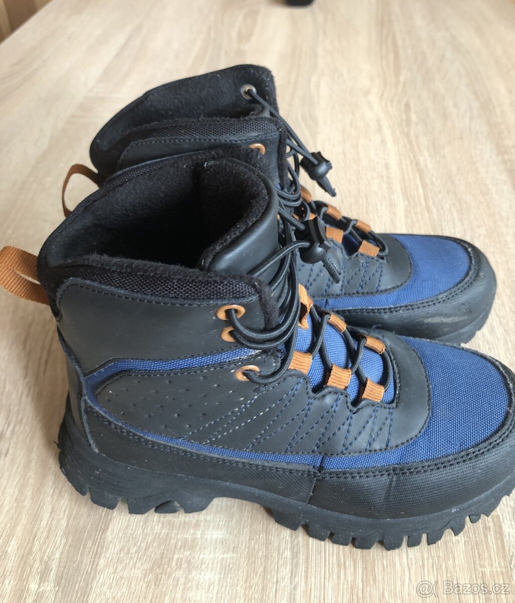 Prodám zimní boty. Vel.34,zn. Reserved - 2