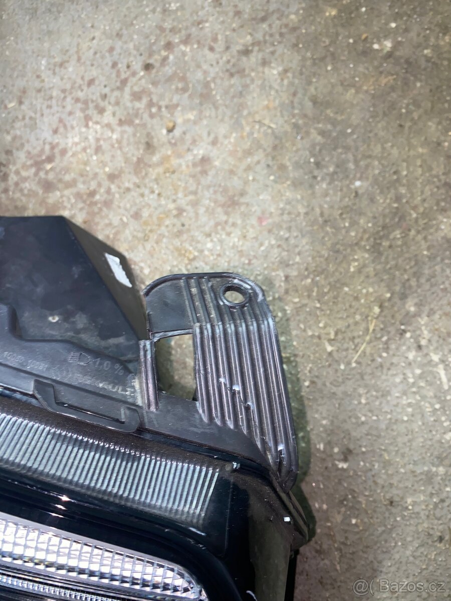 Přední světlo Renault Master III facelift (2019–2023) - 2