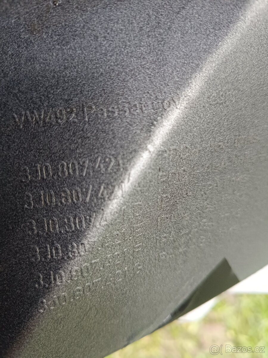 WV Passat b9 zadní nárazník - 2