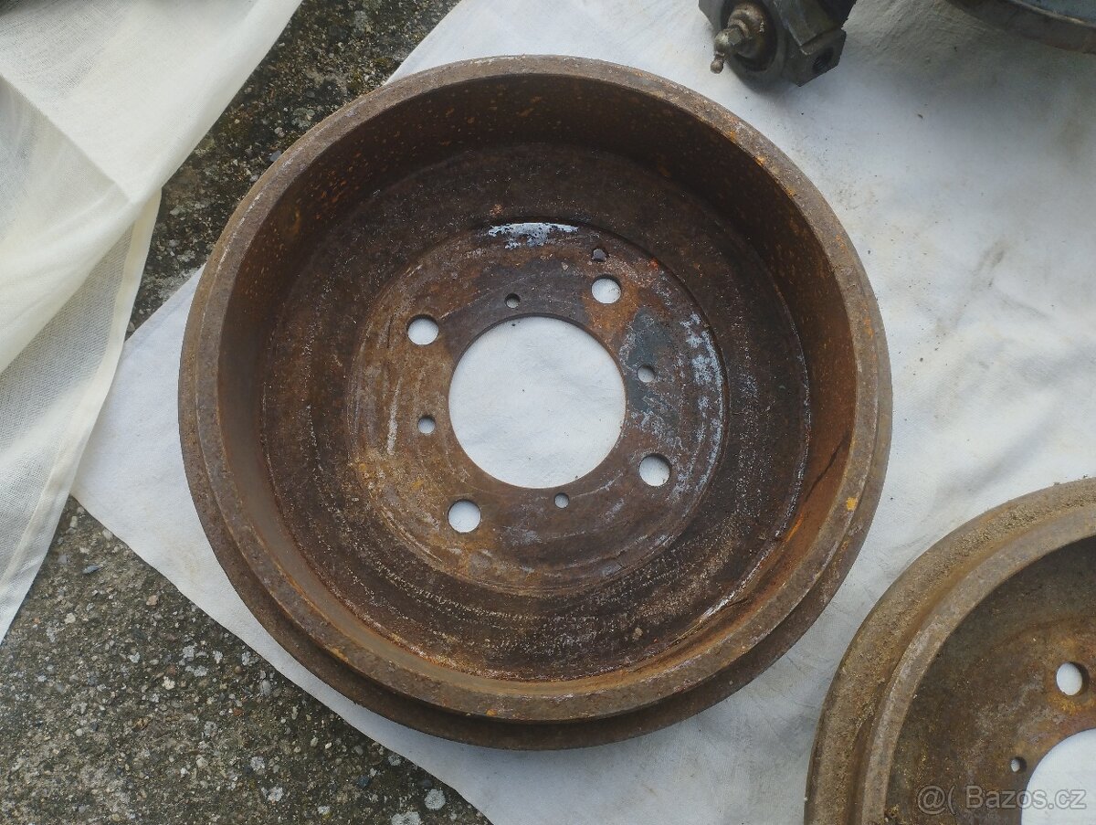 Náhradní díly Škoda 1203 - 2