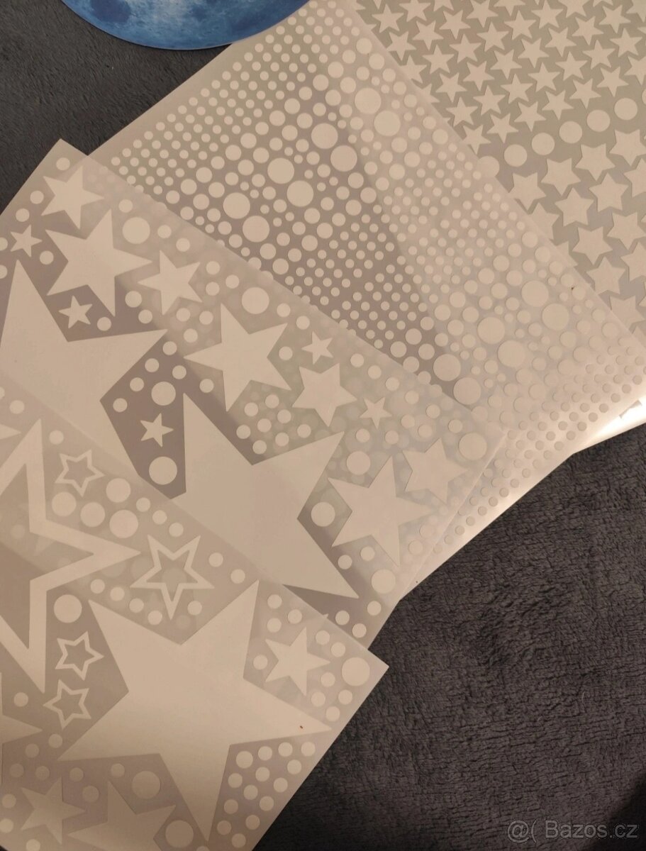 Svítící samolepky na zeď - 2