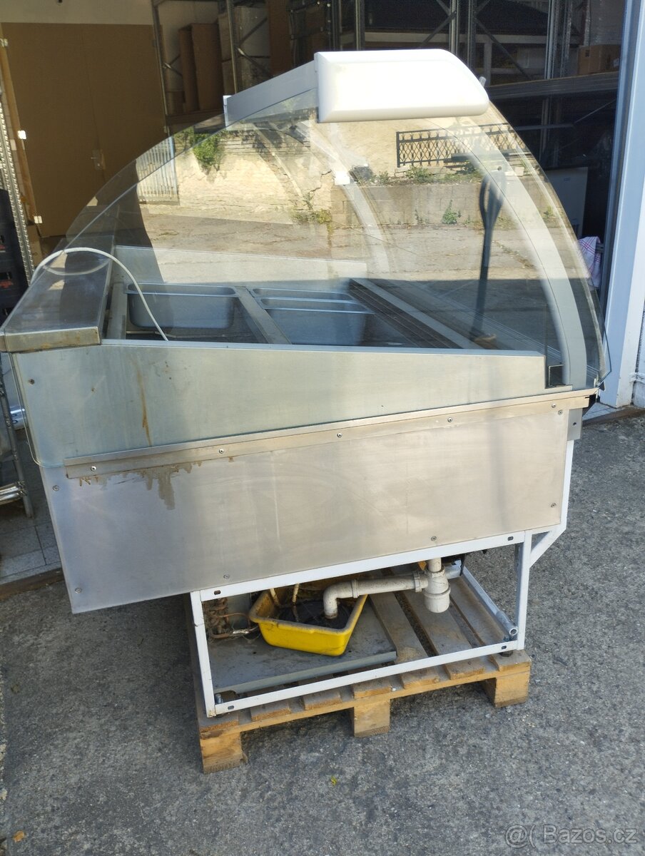 Zmrzlinová vitrína na 14 van - 2