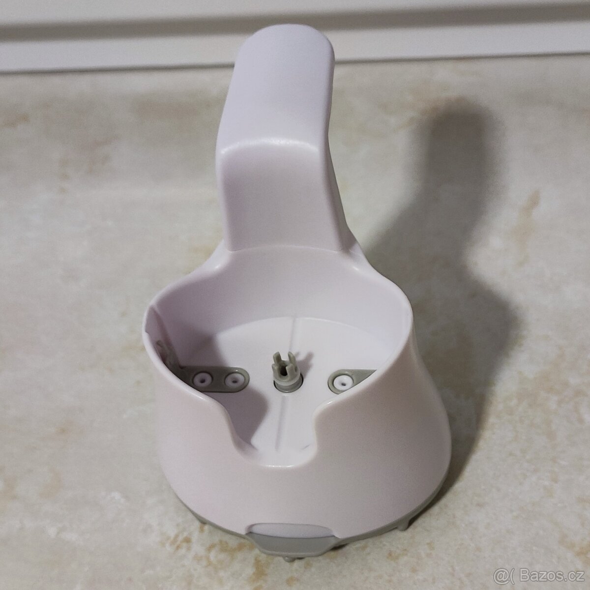 Bezdotykový dávkovač Dettol + 1 náplň Aloe Vera - 2