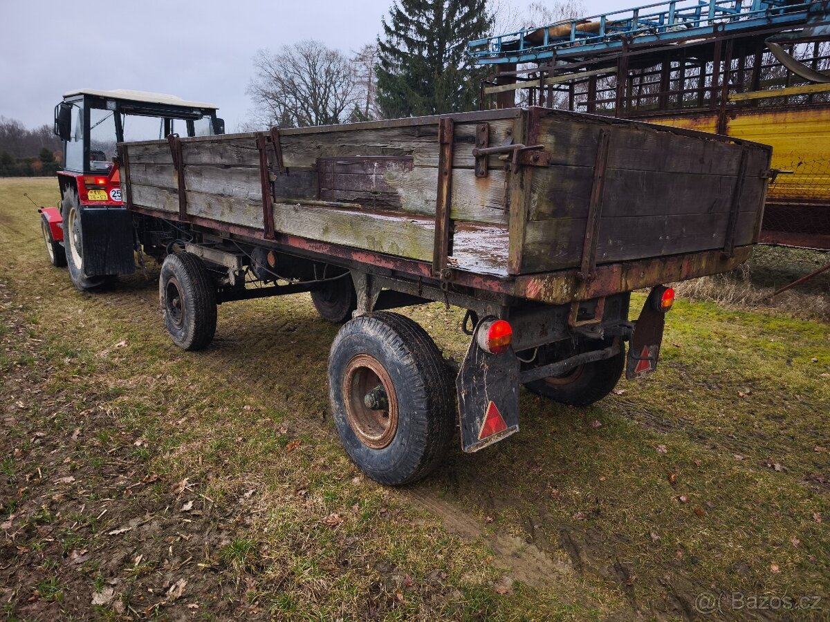 Traktorový přívěs P53 - 2