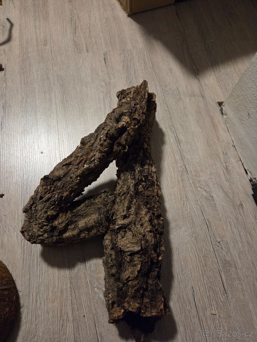 vybavení do terária - 2