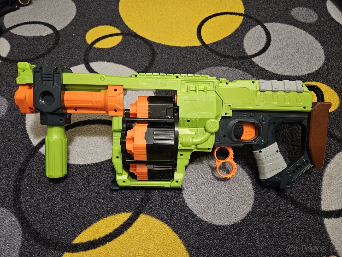Nerf Doominator Zombie strike - 2