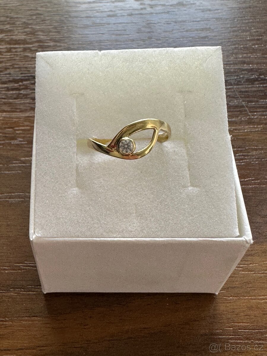 Zlatý dámský prsten - 2