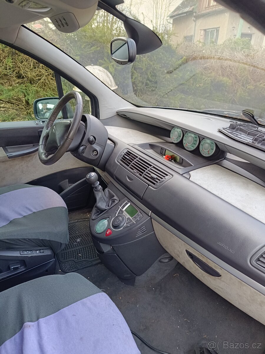 Citroen C8 2.2 95kw - 2