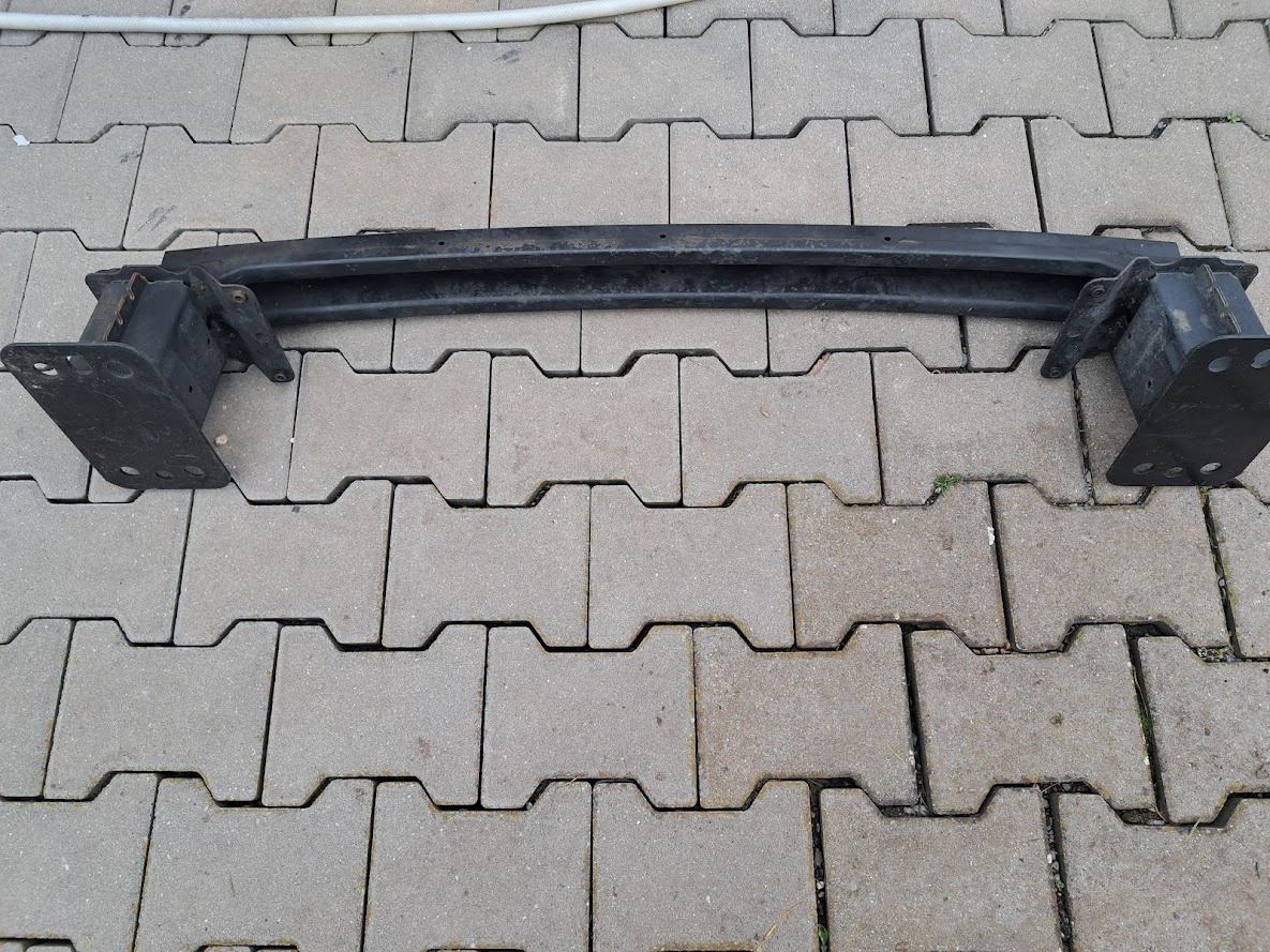 Ford výztuha předního nárazníku fiesta V. - 2