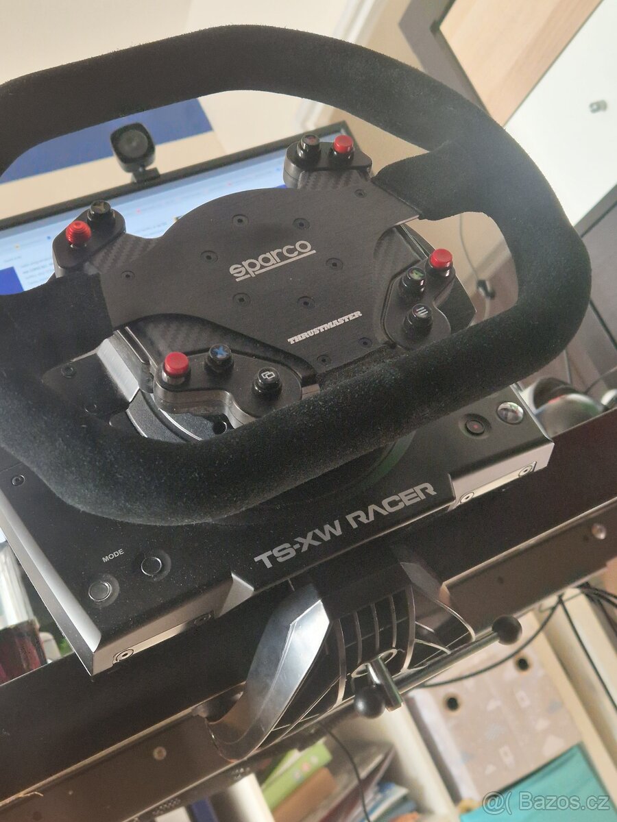 Thrustmaster TS-XW Racer pro PC, XBOX, Volant Sparco, Pedály - 2