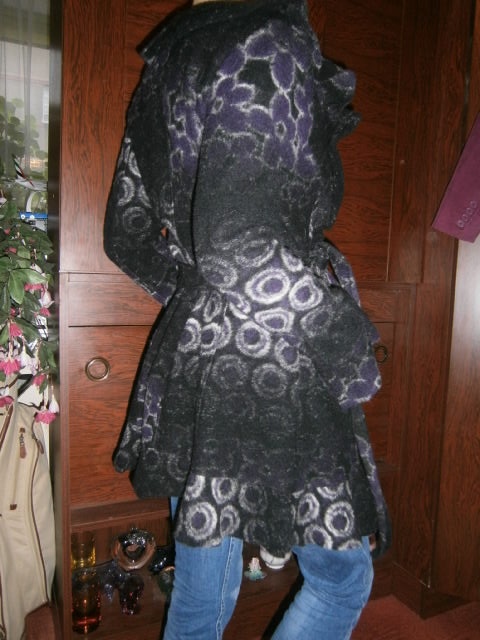 Propáslý kabát - 2