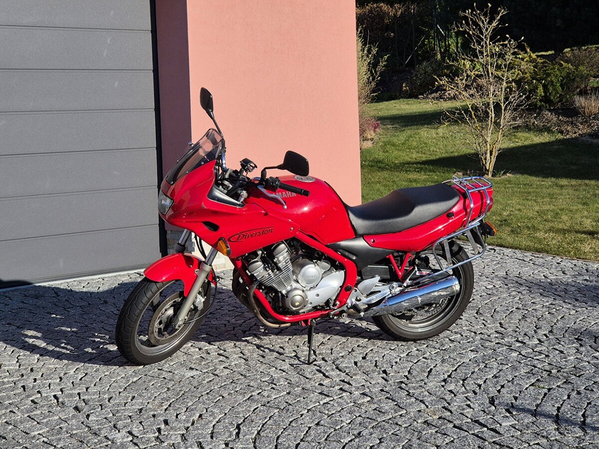 Yamaha Diversion XJ 600S - 2