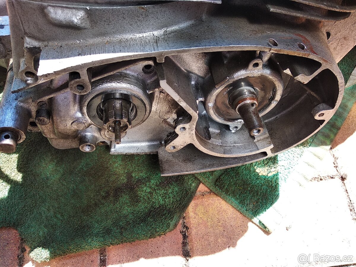 Jawa 250/353 motor - 2