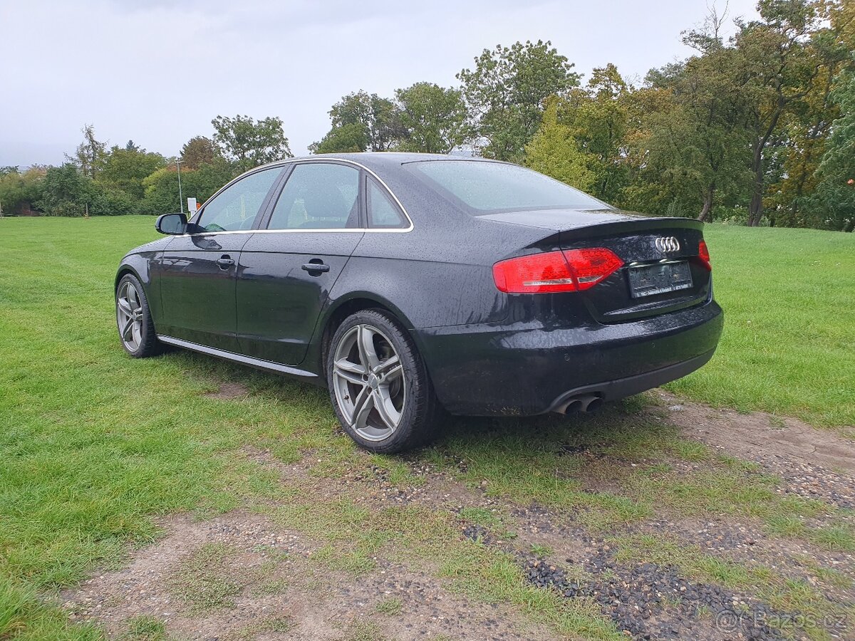 Audi A4 B8 2.0 nová stk - 2