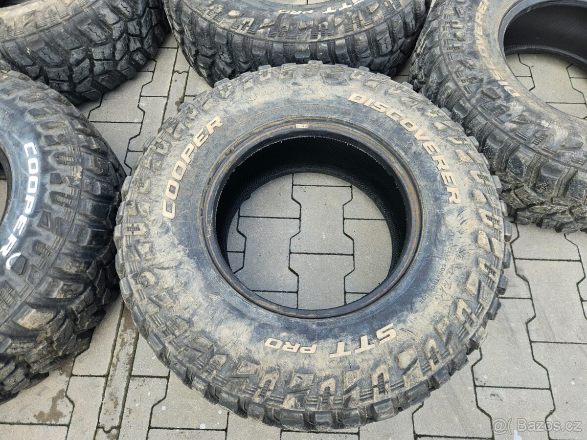 Pneu Cooper STT pro 265/75 R16