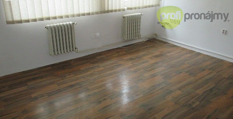 Pronájem kanceláře 16 m² nebo 19 m² - 2