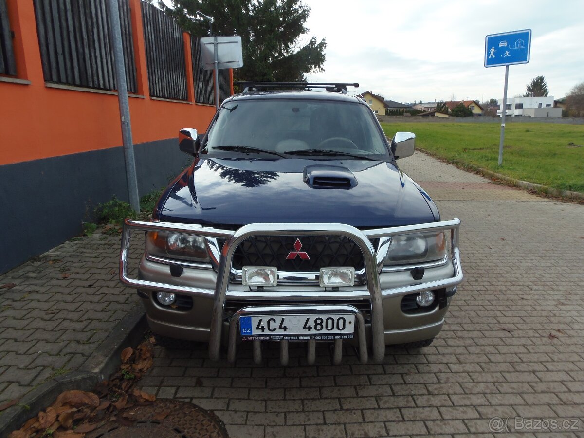 Mitsubishi Pajero Sport 2.5 TD 4x4 tažné 2.8t ČR původ