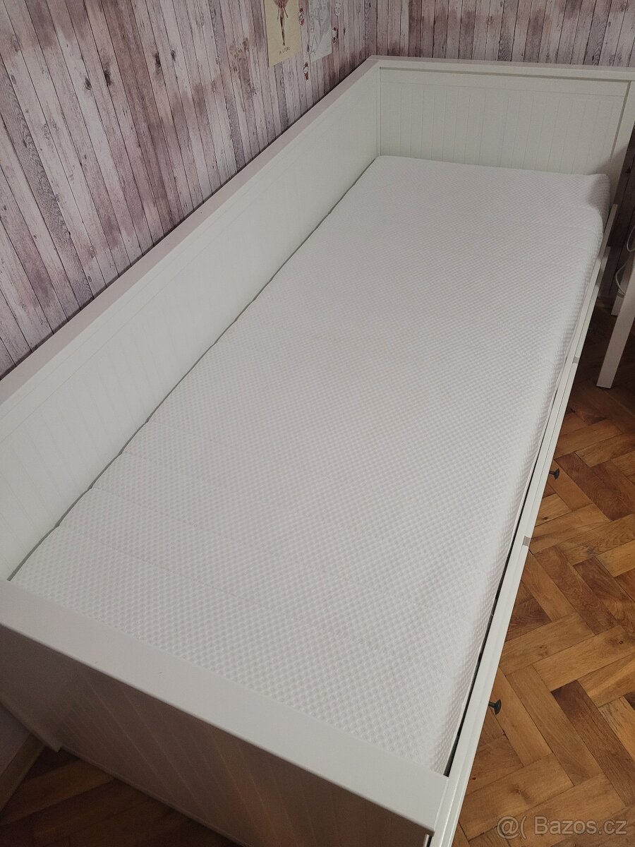 Rozkládací postel HEMNES s matrací AKREHAMN zn. IKEA - 2