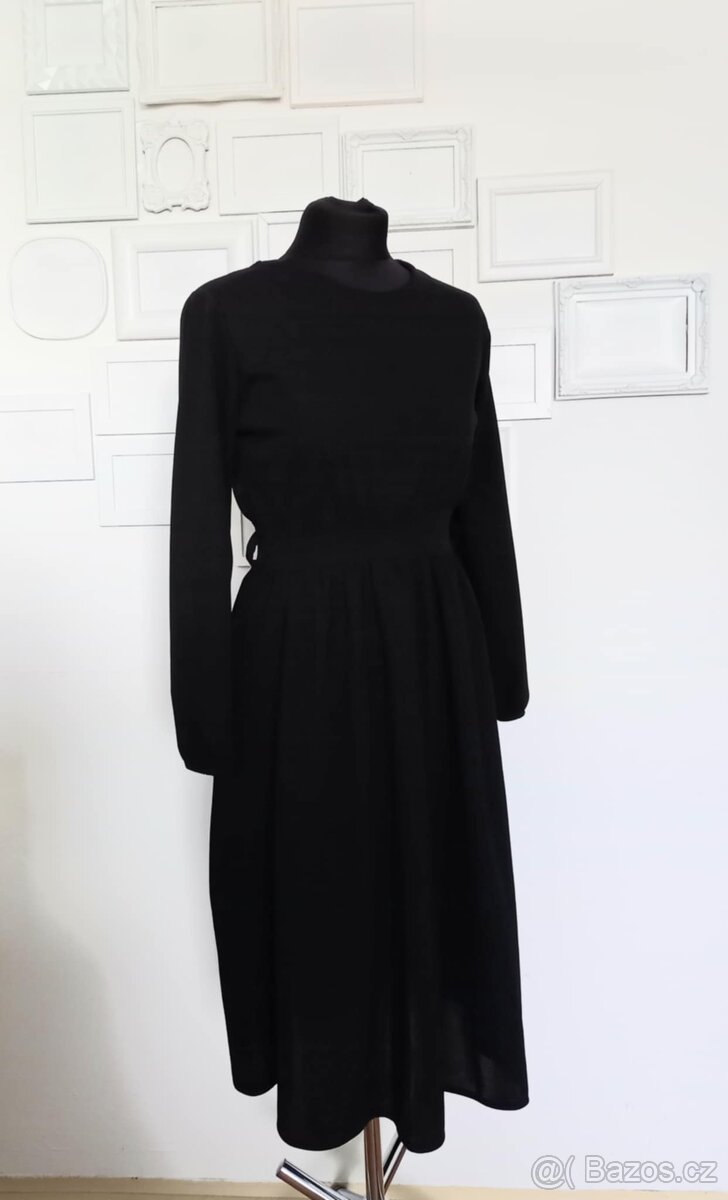 Černé midi šaty - 2
