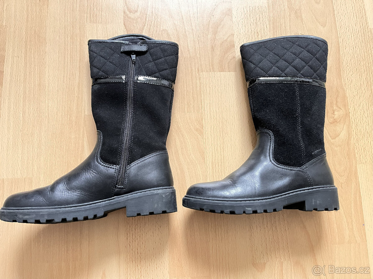 Dívčí kozačky černé Geox vel. 33 EUR - 2