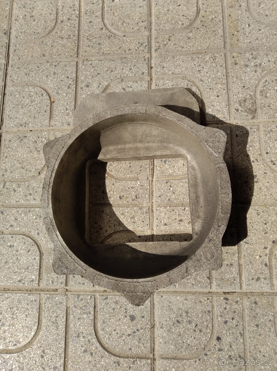 Příruba na převodovku motor - 2