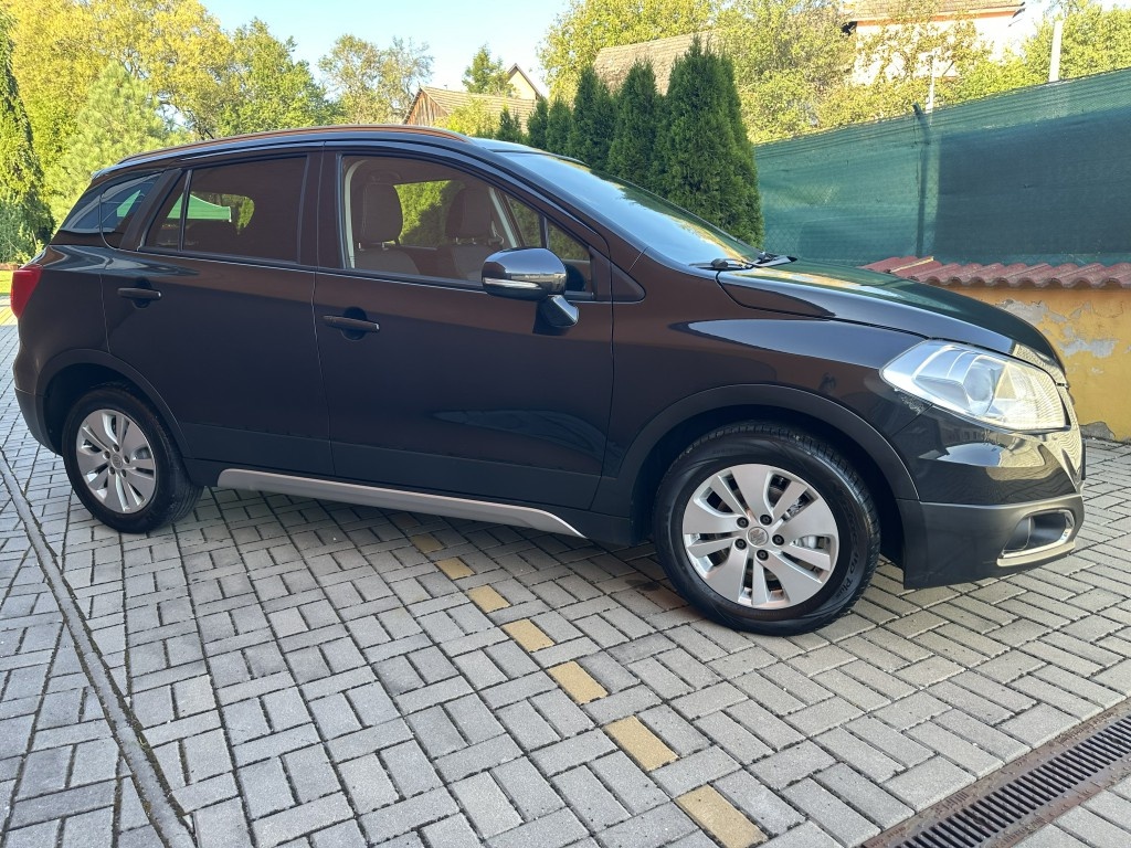 Suzuki S-Cross 1.6i 88kW 4x4 serviska - 2
