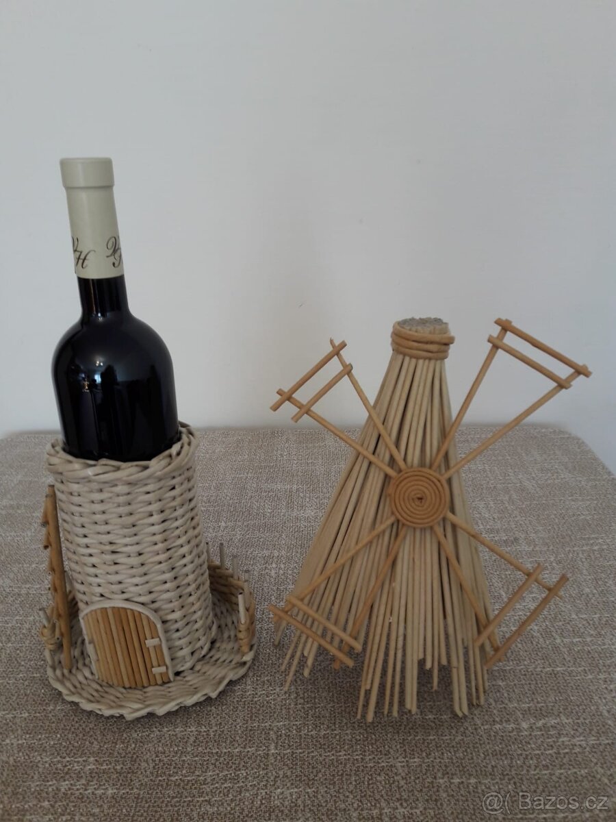 Stojan na víno - mlýn - 2