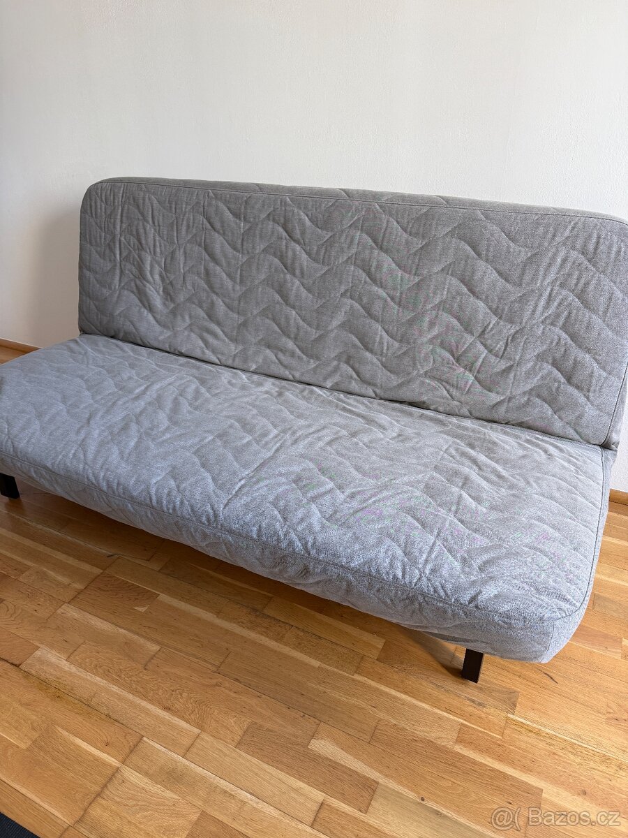 Pohovka IKEA - 2
