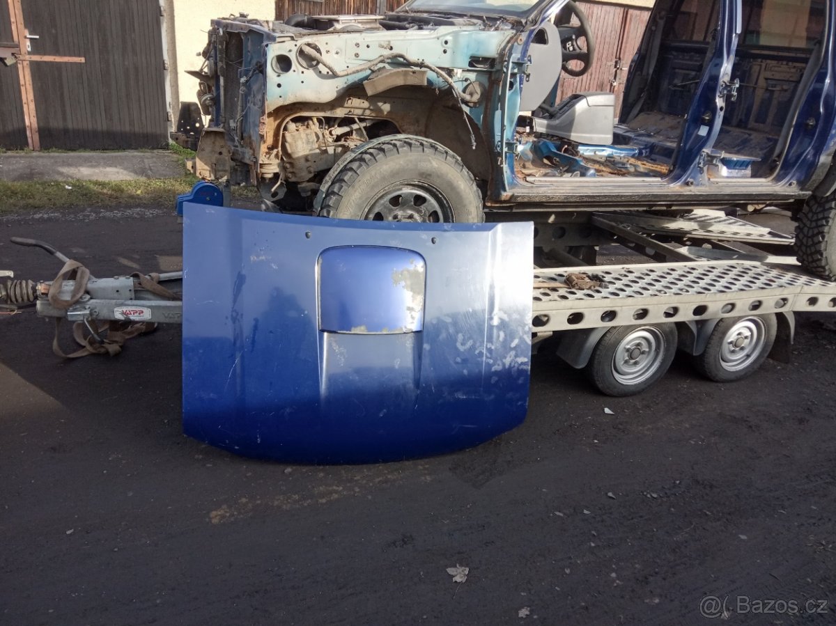 Náhradní díly Nissan d22 navara - 2