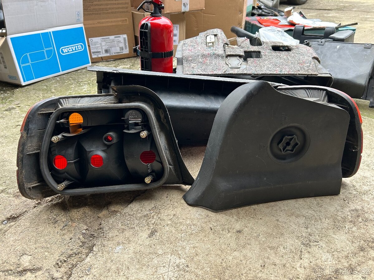 zadní světla BMW E36 compact - 2