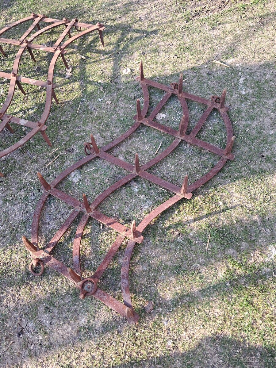 Staré brány ...vari , malotraktor - 2