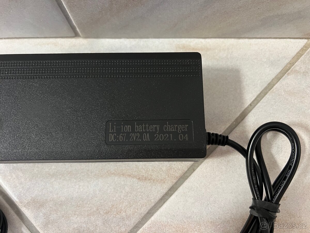 Li-ion nabíječka 60V 2A - 2