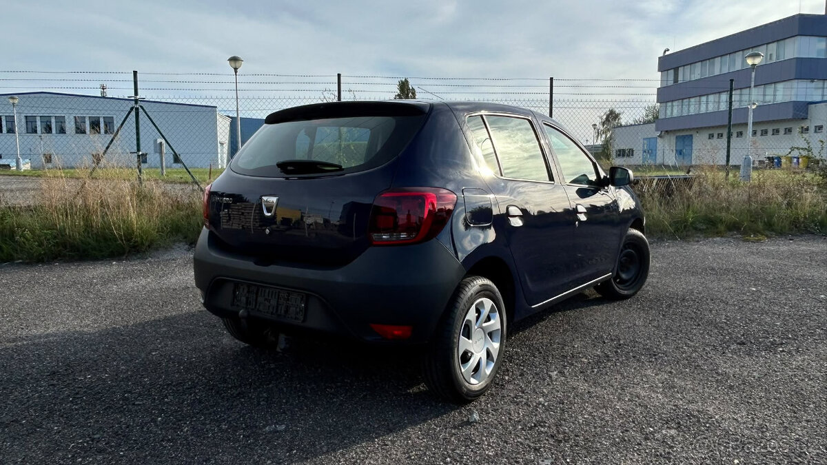 Sandero Hatchback - 2