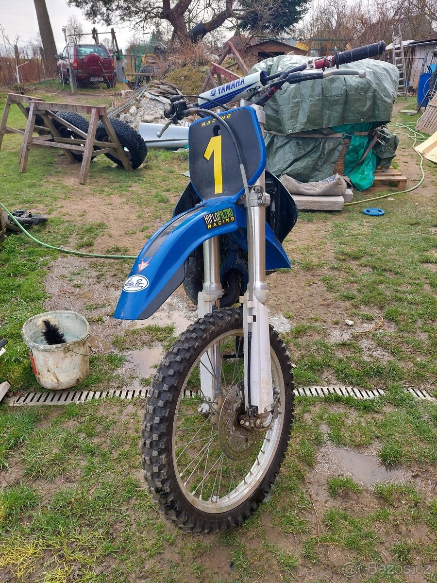 YAMAHA YZ 125