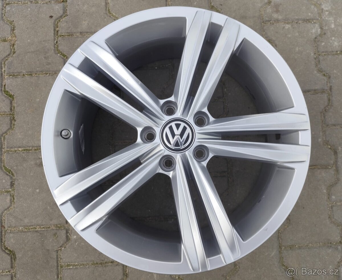 Alu kola originál Volkswagen Tiguan 5x112 R18 Sebring - 2