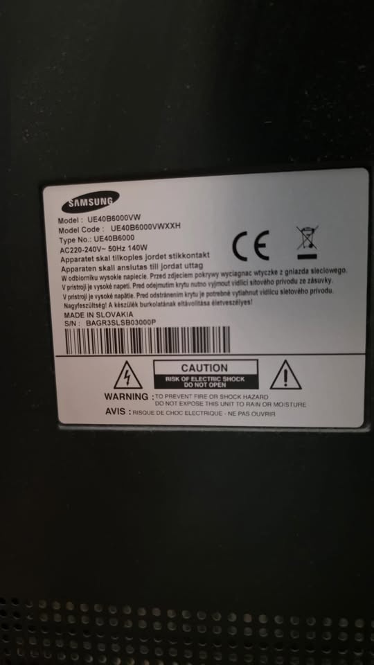 LED TV Samsung UE40B6000VW plus Set top box DVB-T2 - 2