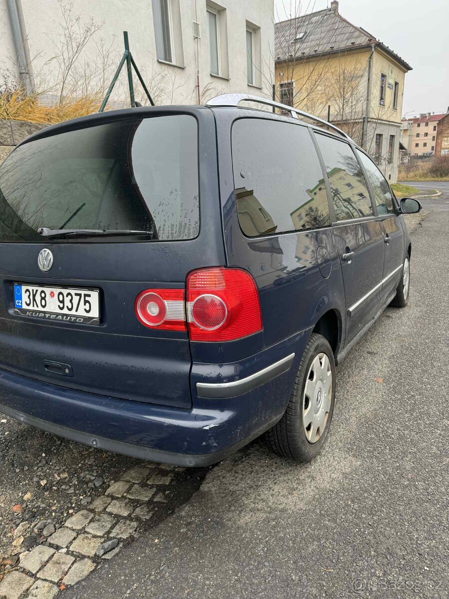 VW Sharan 2.0TDI 103kW - 2