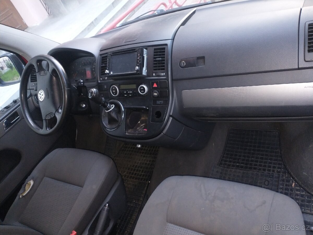 VW Multivan T5 - 2