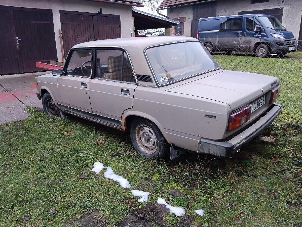 Lada 2105 - 2